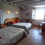 Eskualduna Chez Katina Hotel 2*