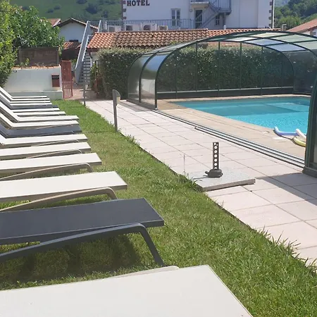 Hotels Logis Eskualduna Chez Katina 2* Saint-Martin-dʼArrossa