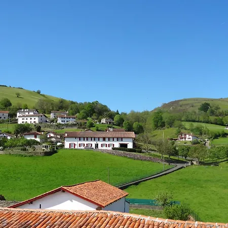 Hotels Logis Eskualduna Chez Katina 2*