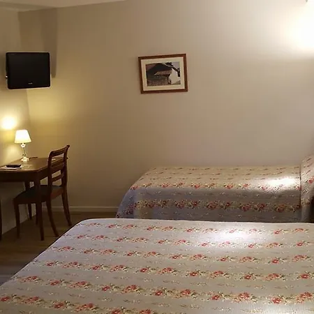 호텔 Hotels Logis Eskualduna Chez Katina