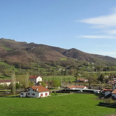 Hotels Logis Eskualduna Chez Katina Saint-Martin-dʼArrossa