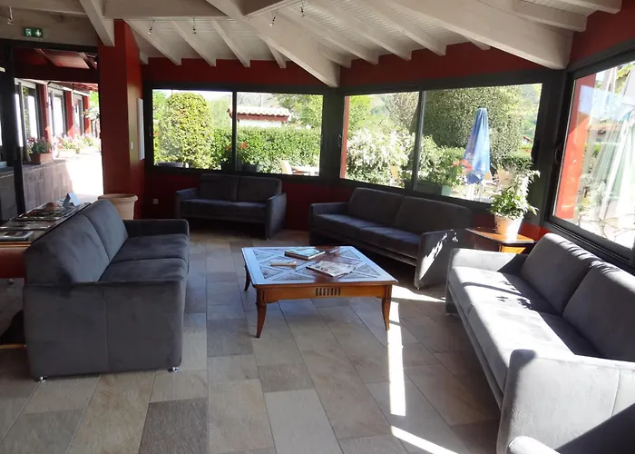 Eskualduna Chez Katina Hotel 2*