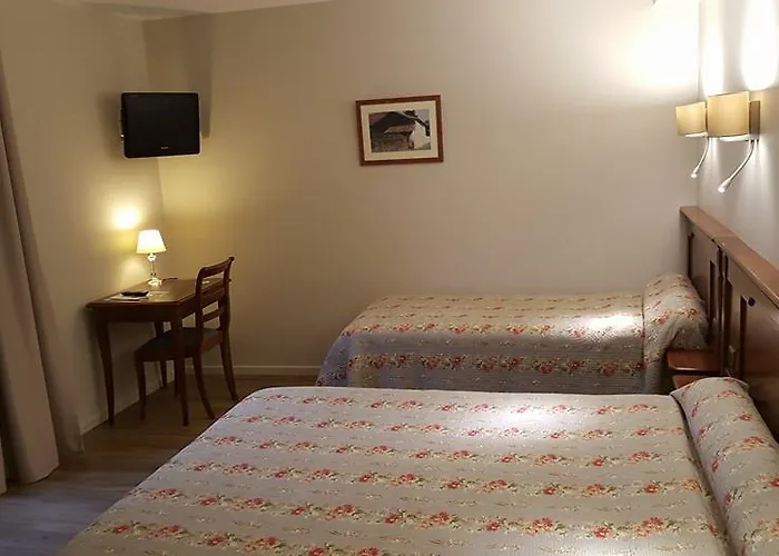 Hotell Eskualduna Chez Katina